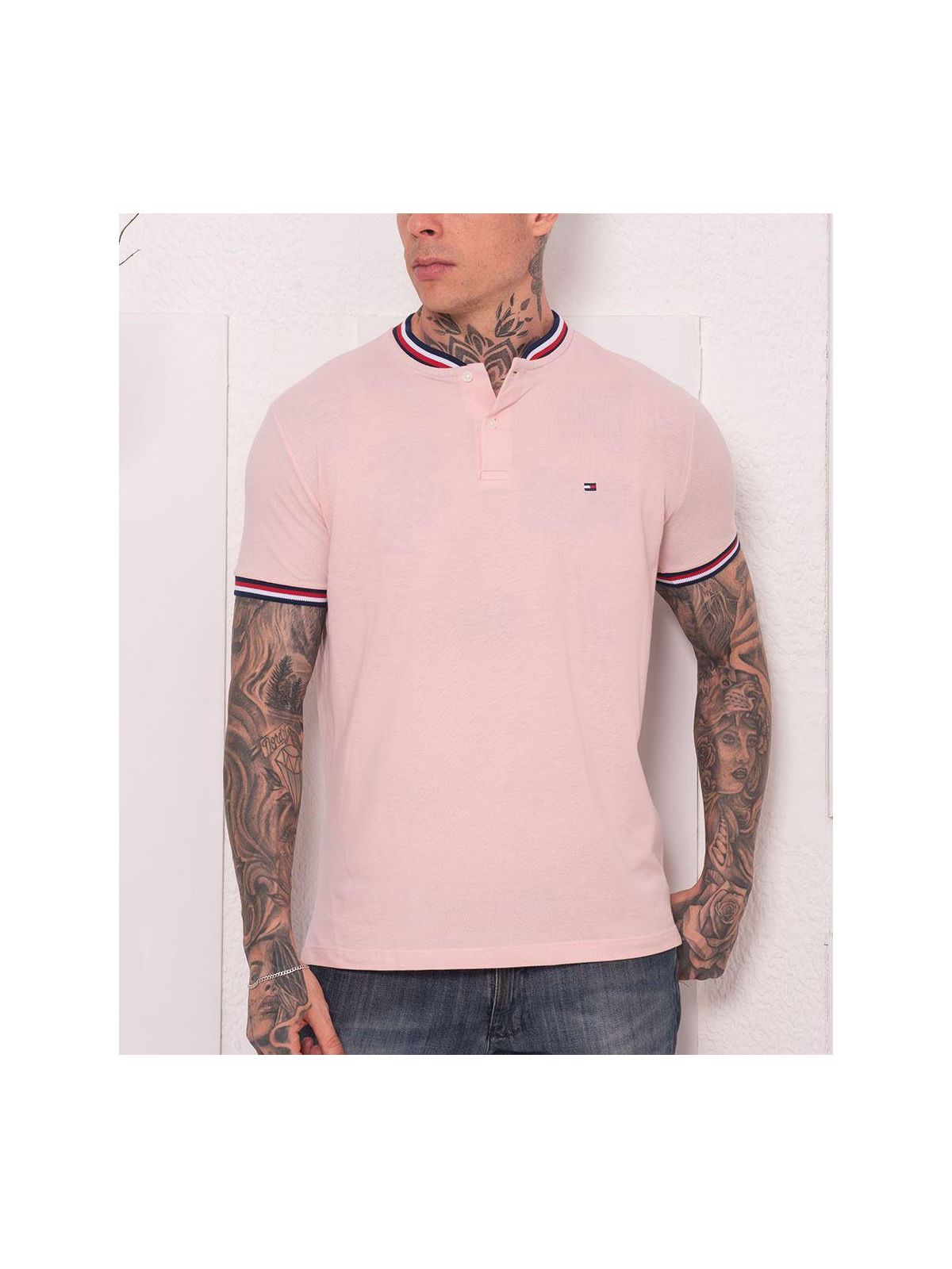 Camiseta Tommy Hilfiger - Gola Retilinea Tricolor - SP GRIFES - Camisetas Importadas no Atacado