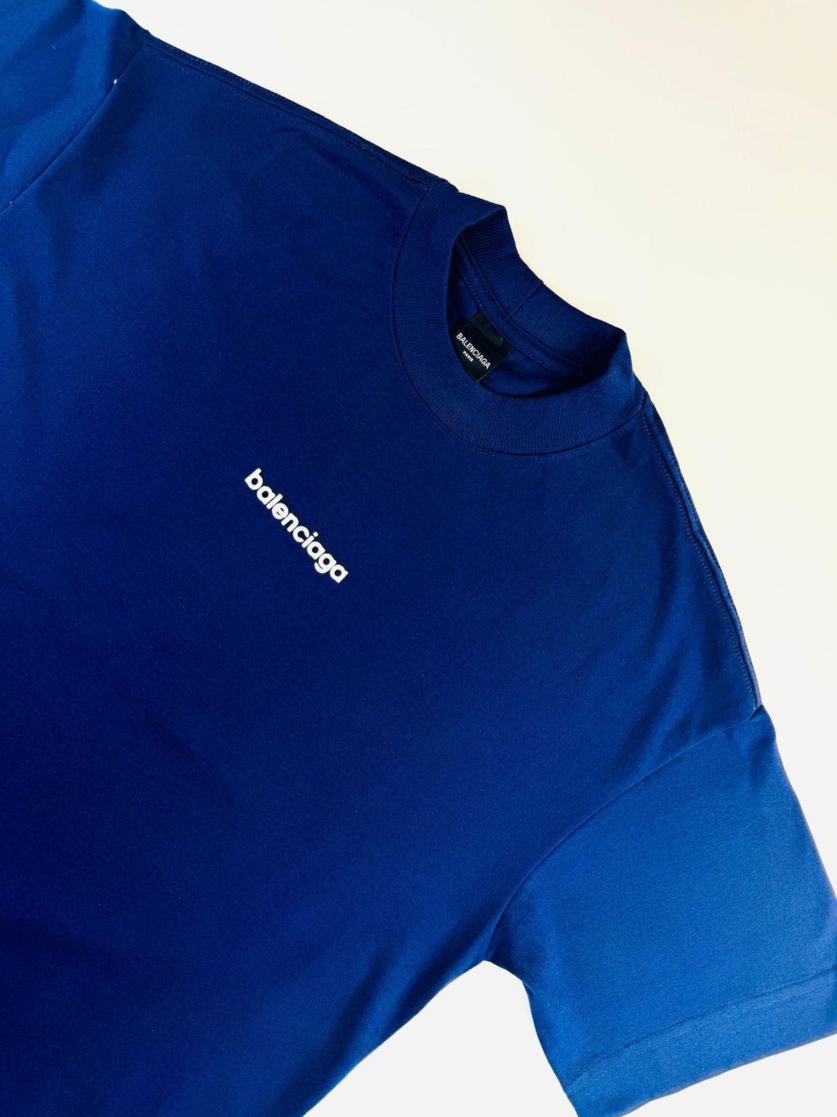 Camiseta Balenciaga - Oversized - SP GRIFES - Camisetas Importadas no Atacado
