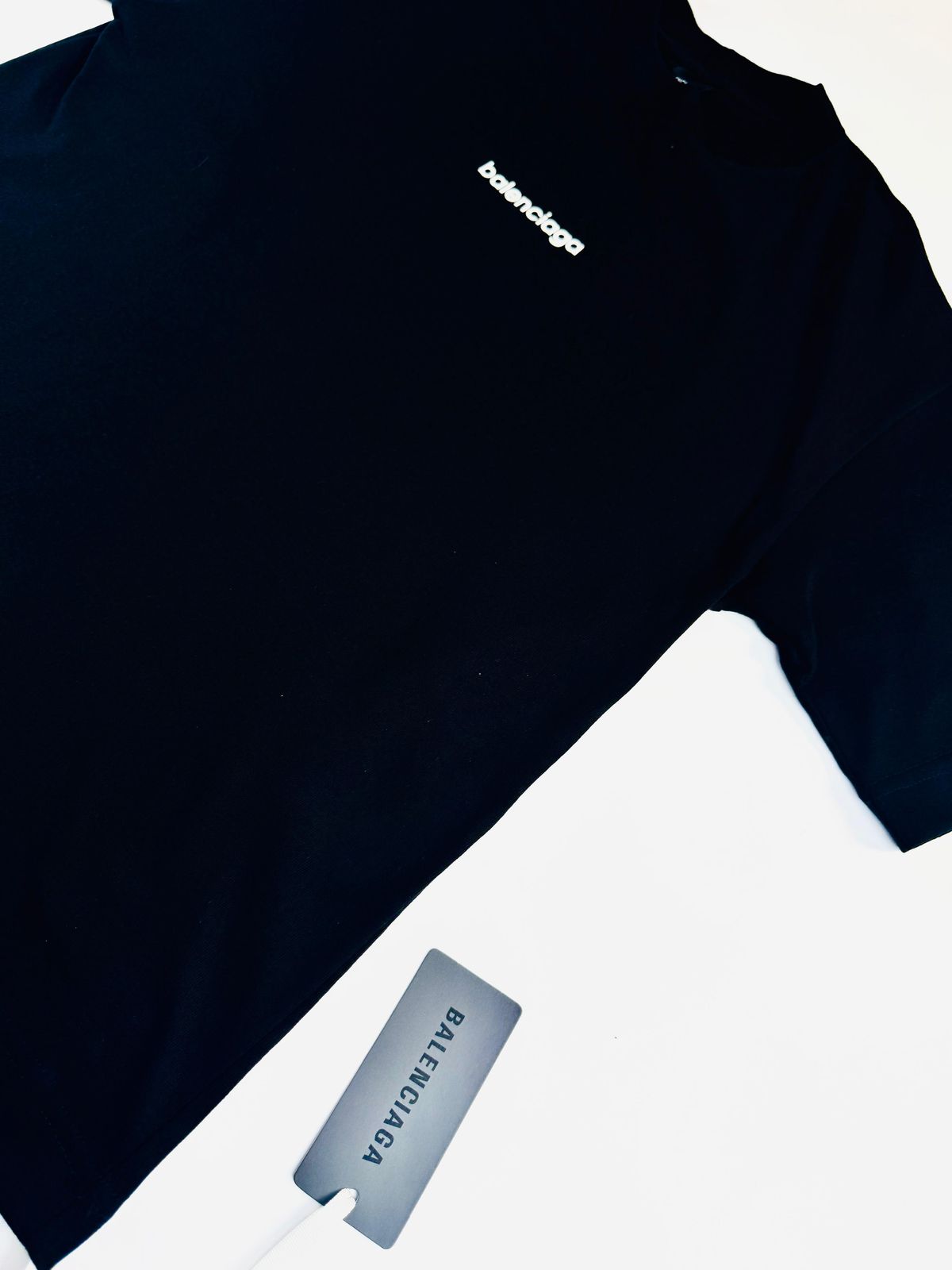 Camiseta Balenciaga - Oversized - SP GRIFES - Camisetas Importadas no Atacado