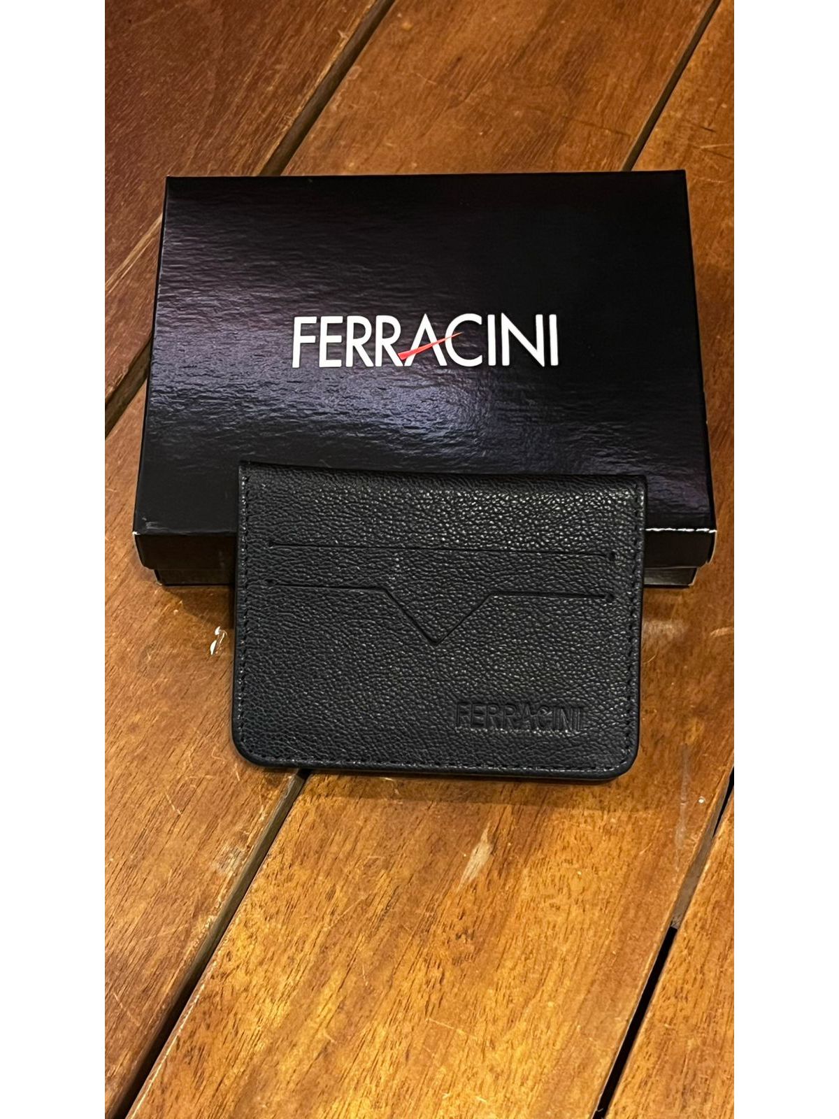 Porta Cartões em Couro Ferracini Preto CF366 - 640... - Teselli