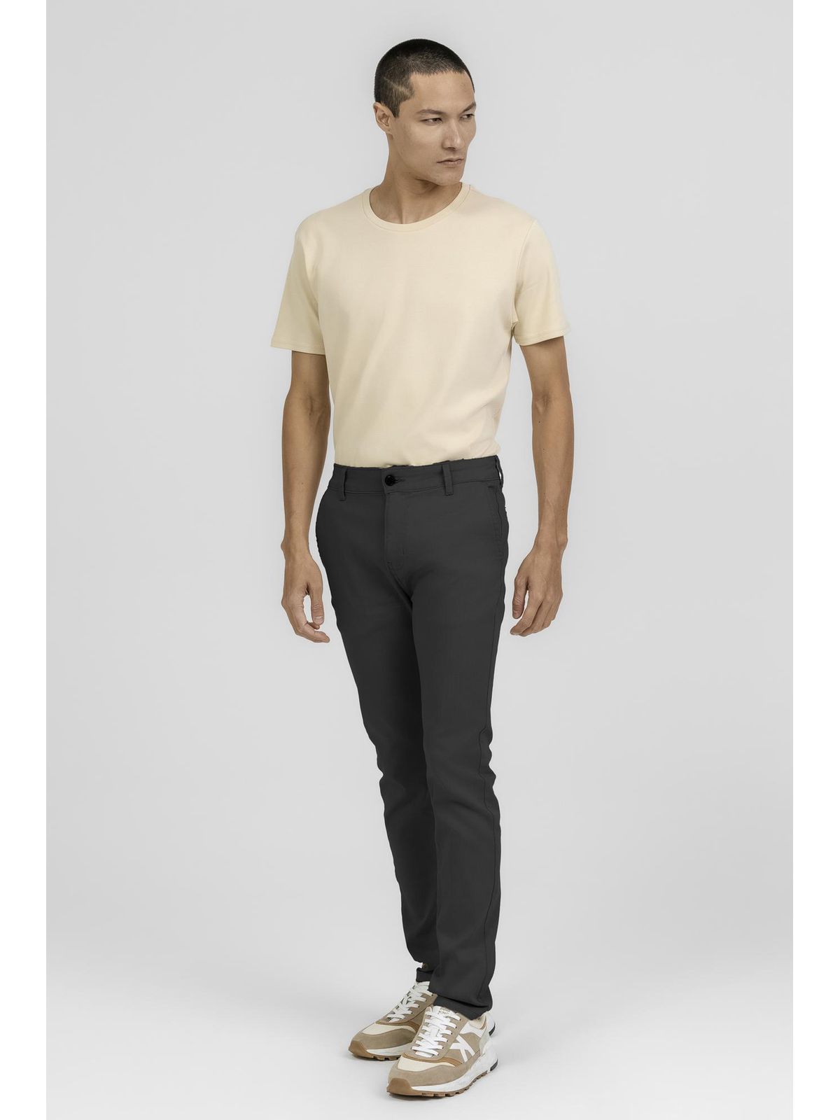 Calça em Sarja Slim K&J Preto CL001070 - 63440 - Teselli