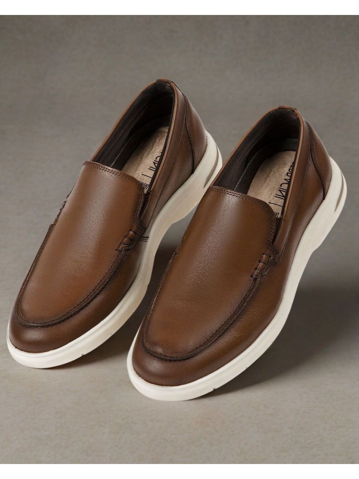 Mocassim Italiano Ferracini Couro Whisky 3727 - 64... - Teselli