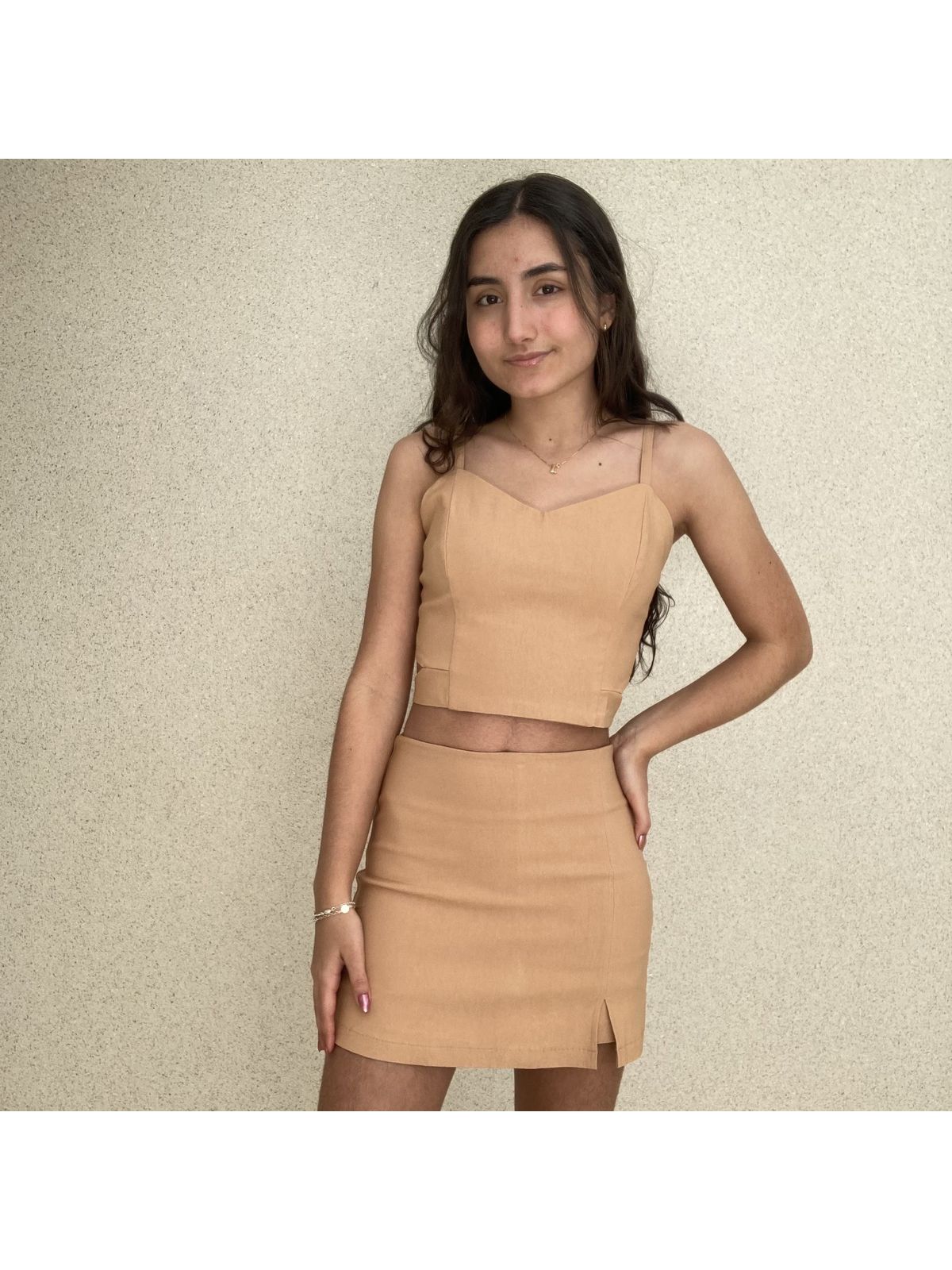 SHORTS SAIA UMA FENDA - TokTeen