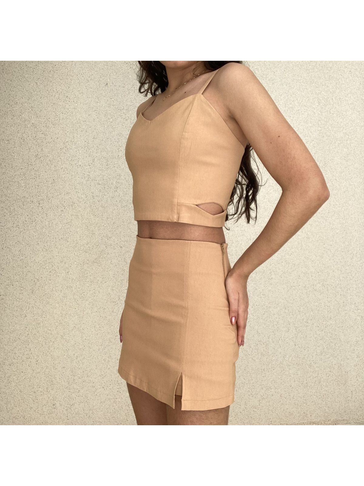 SHORTS SAIA UMA FENDA