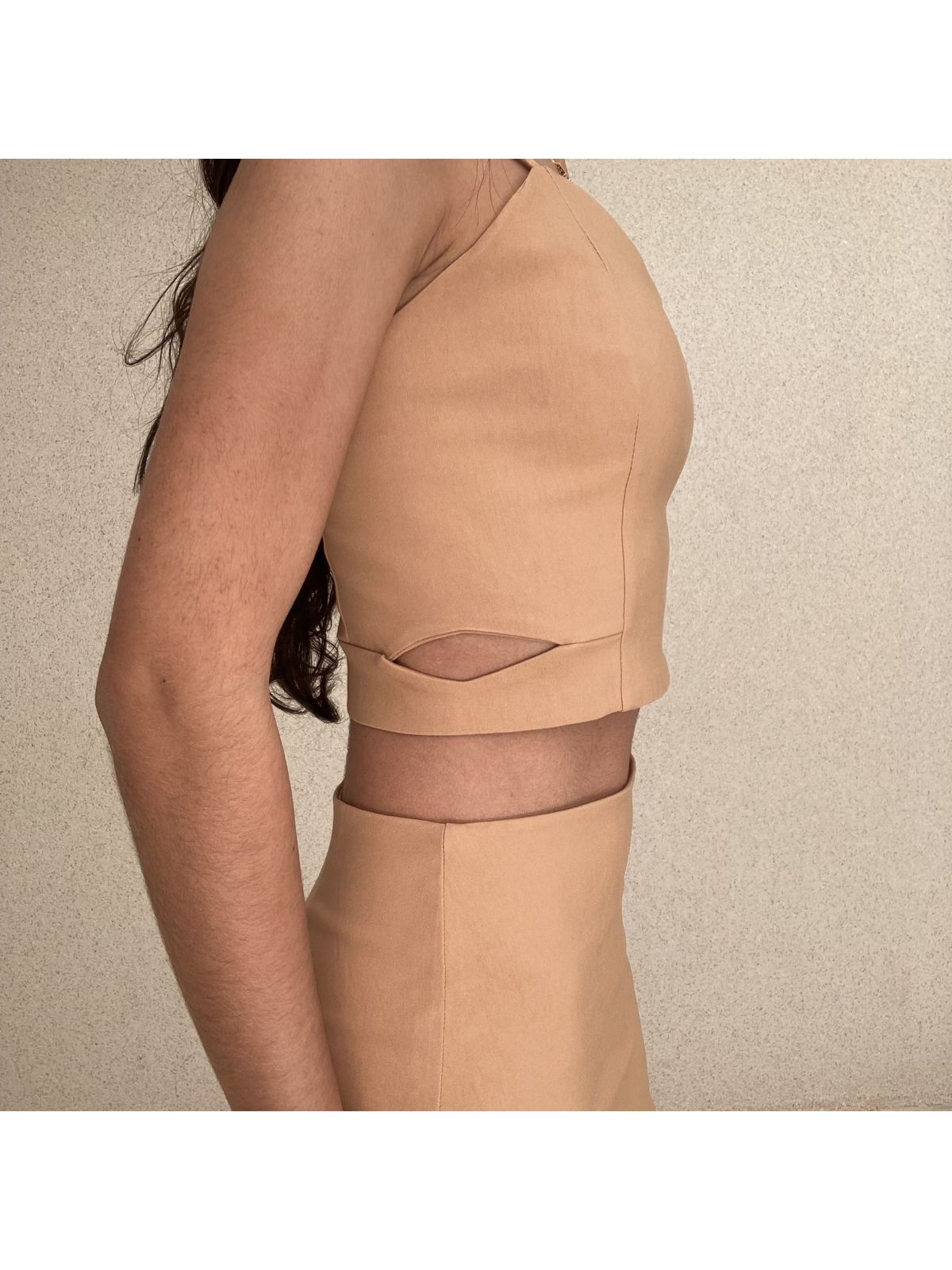 CROPPED RECORTE VAZADO