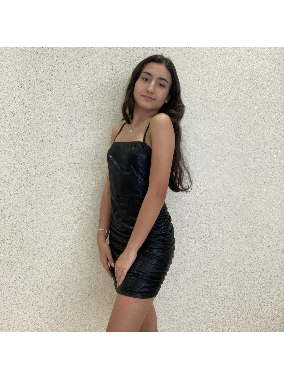 VESTIDO CURTO COM FRANZIDOS EM MALHA FOIL