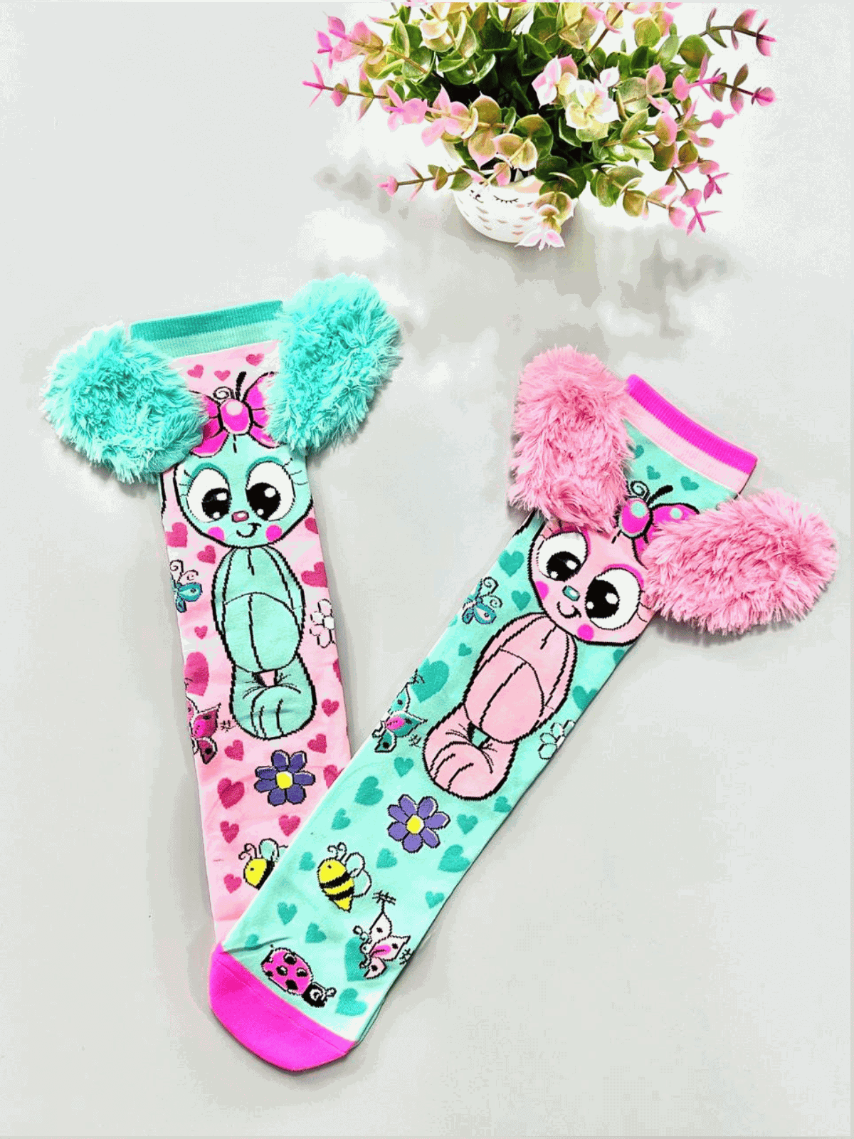 Meia Divertida Infantil de Coelhinho - Isa Cintra Moda Infantil