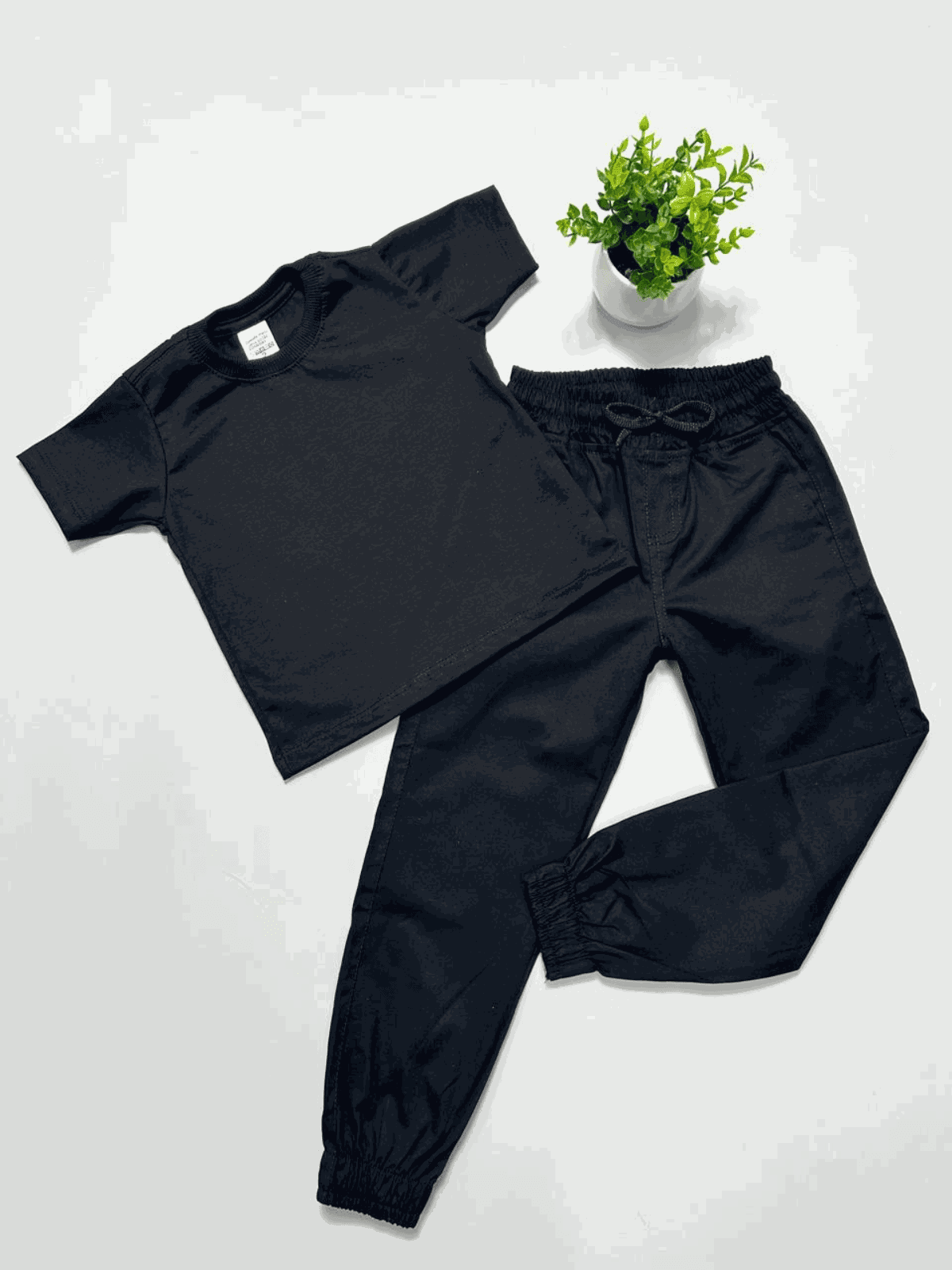 Conjunto Básico Masculino Preto - Isa Cintra Moda Infantil