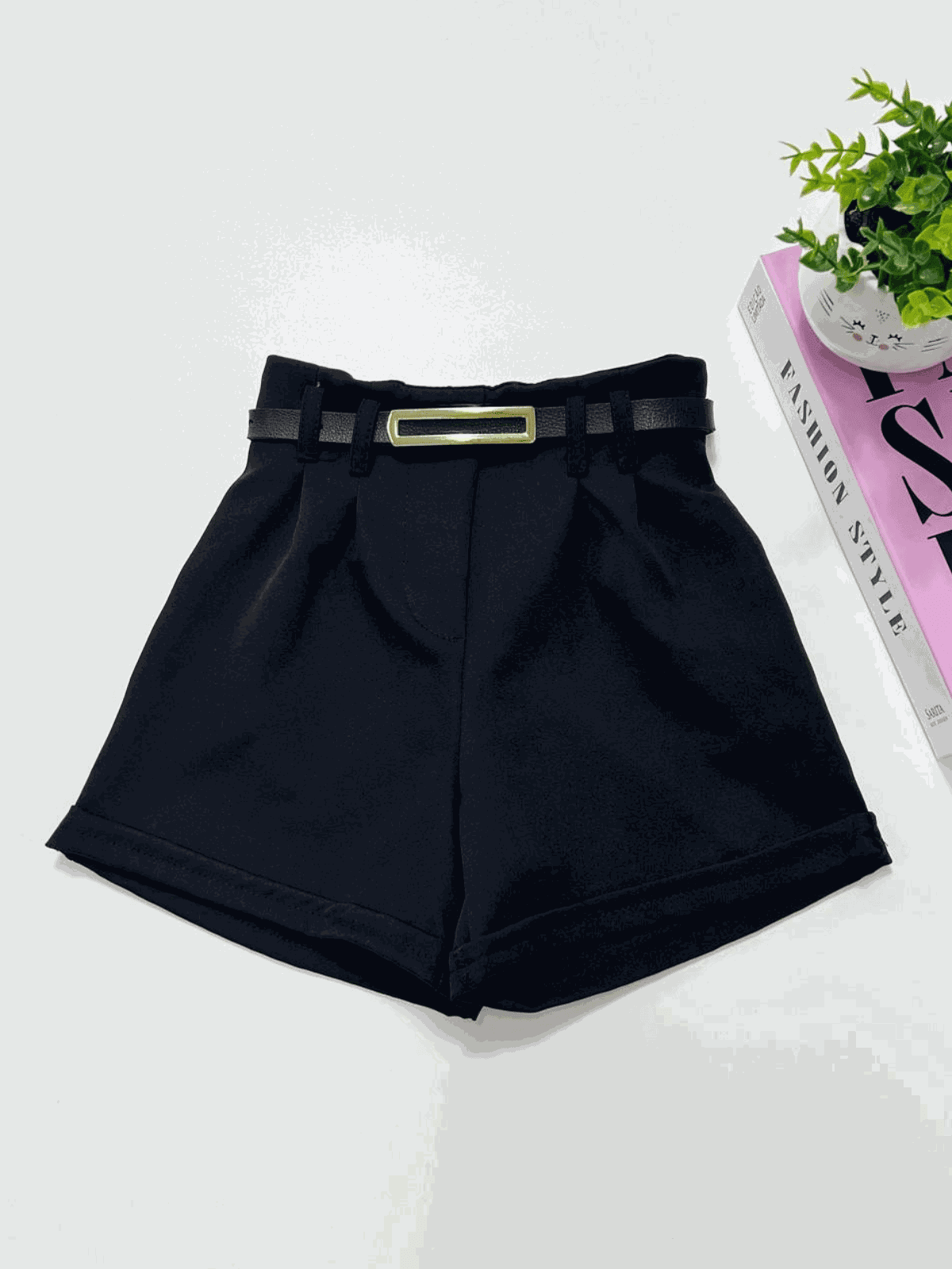 Short Alfaiataria Com Cinto Preto - Isa Cintra Moda Infantil