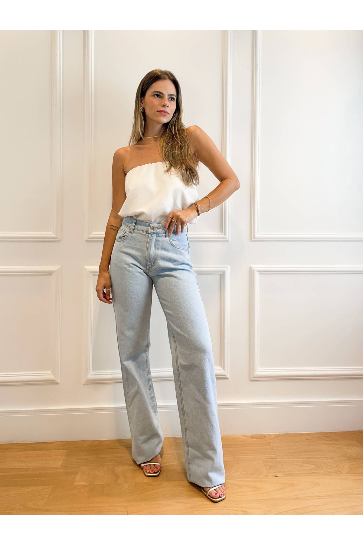 Calça Dalila wide leg cintura media - lavagem clara