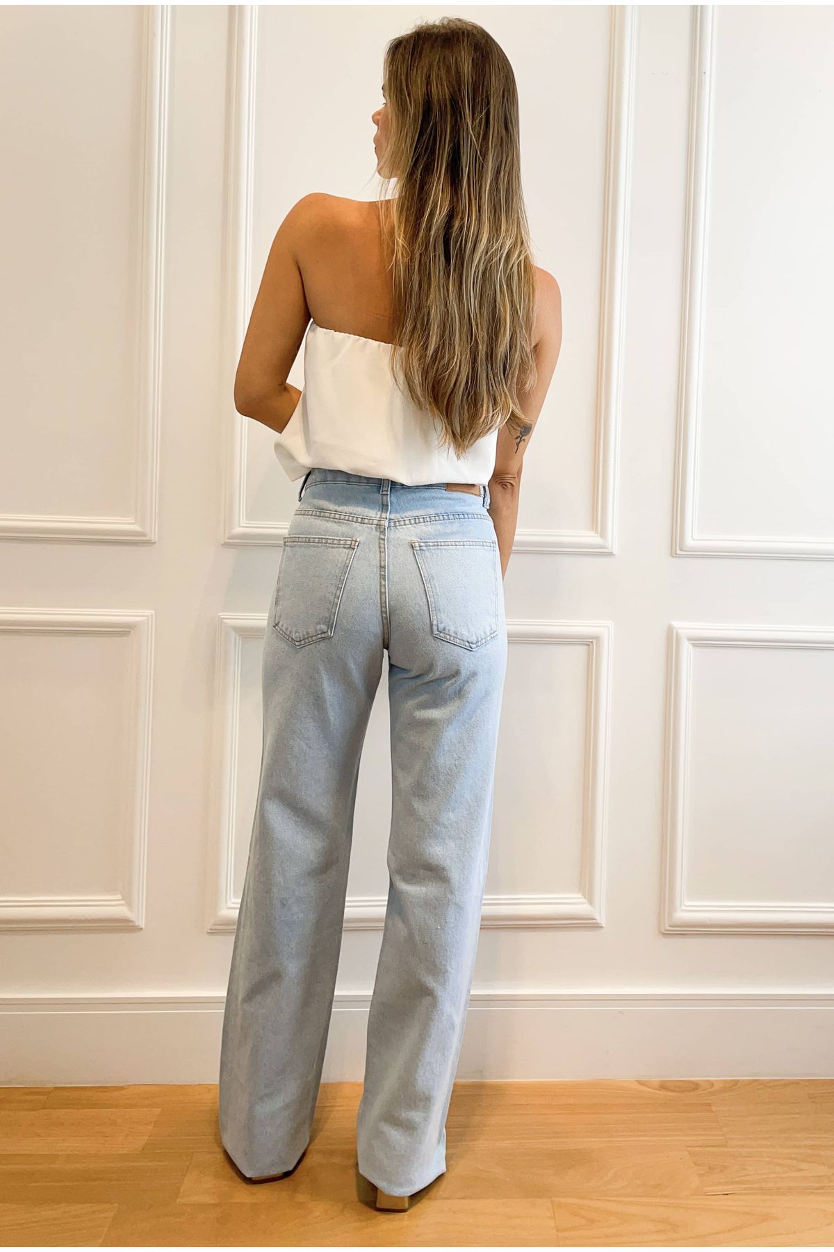 Calça Dalila wide leg cintura media - lavagem clara