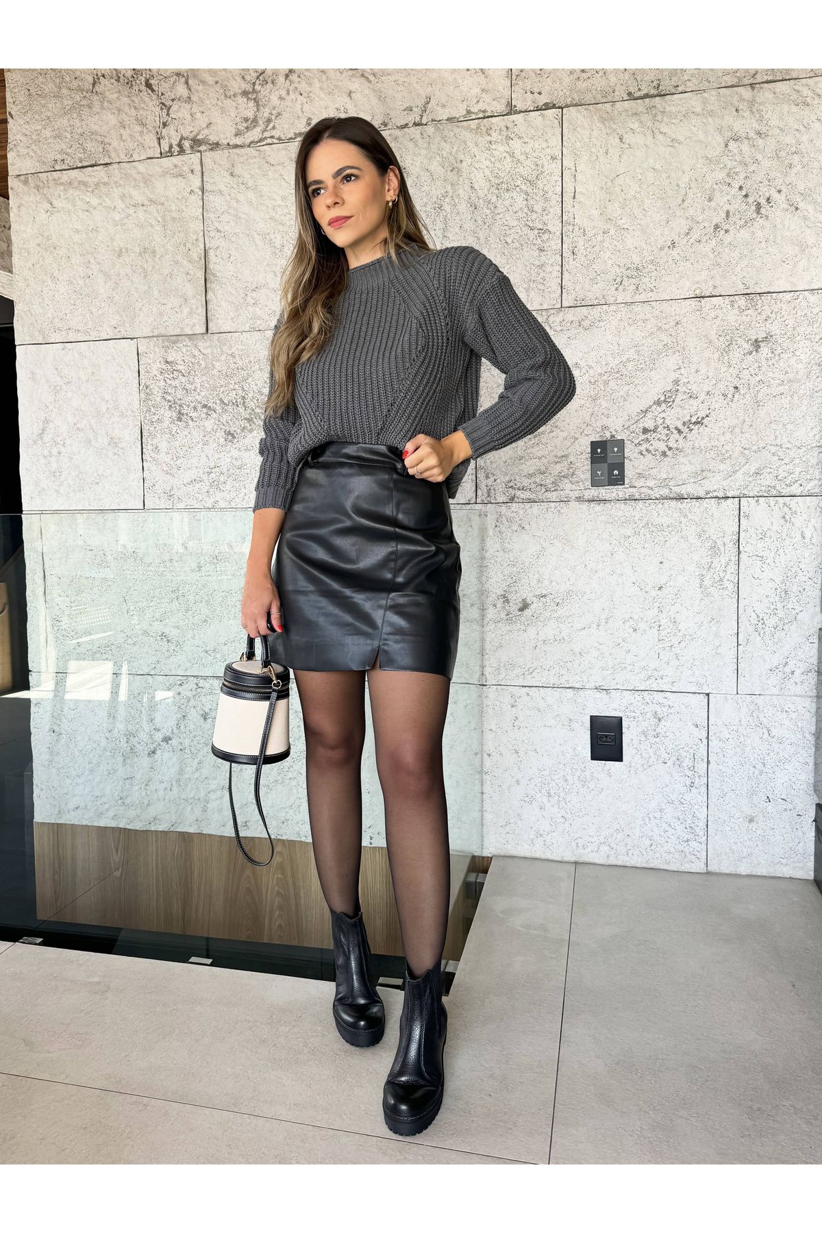 Blusa de Tricot Roberta - Cinza