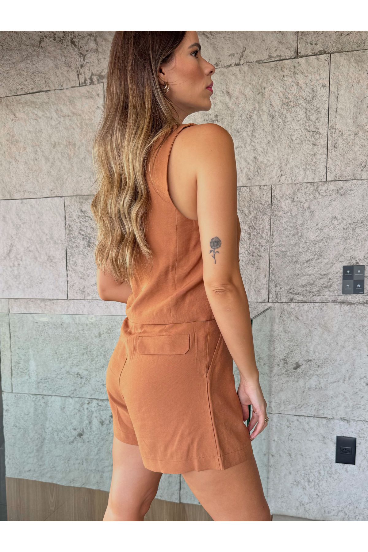 Short Selena alfaiataria - Marrom 