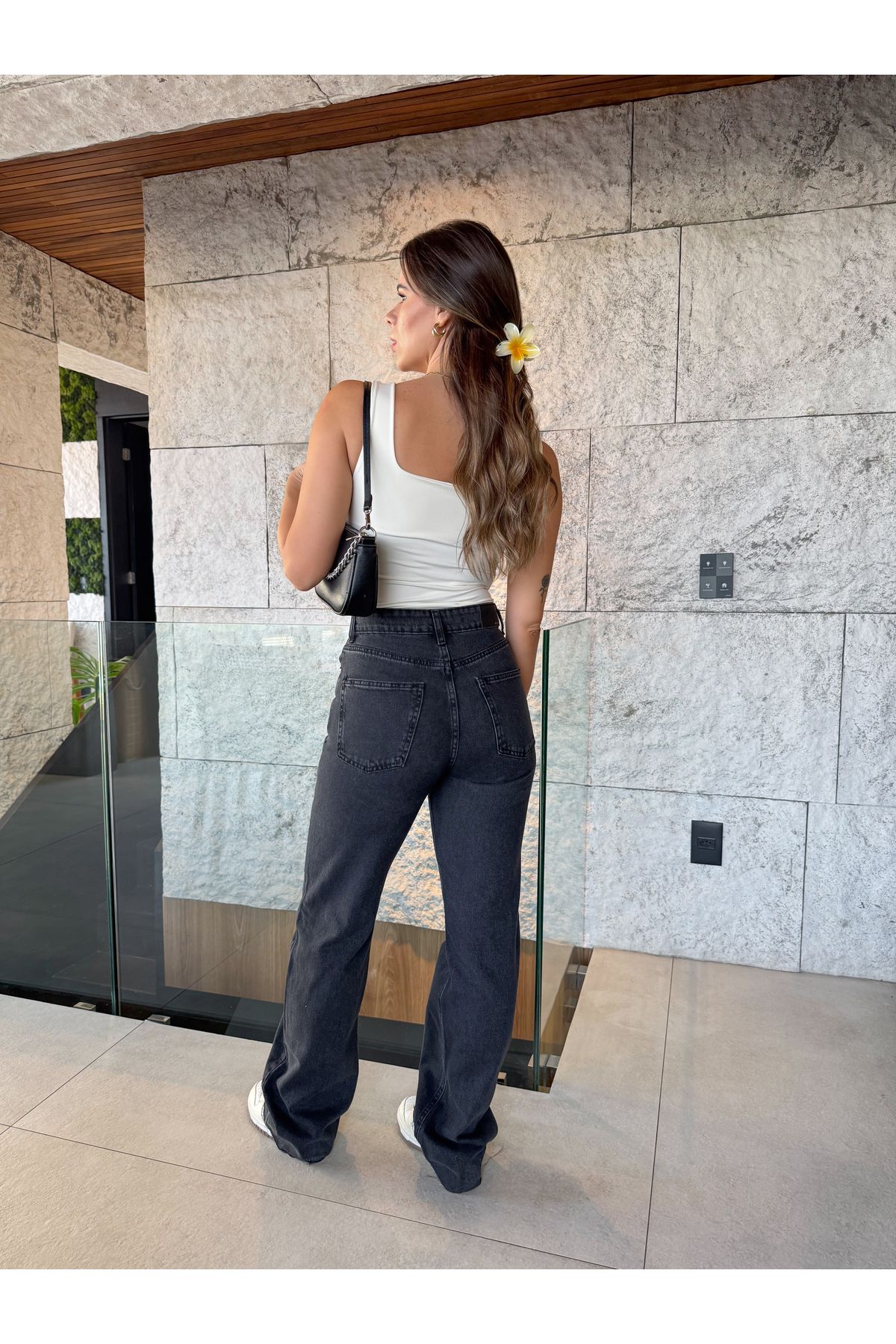 Calça Beca jeans Wide Leg cintura média - Black