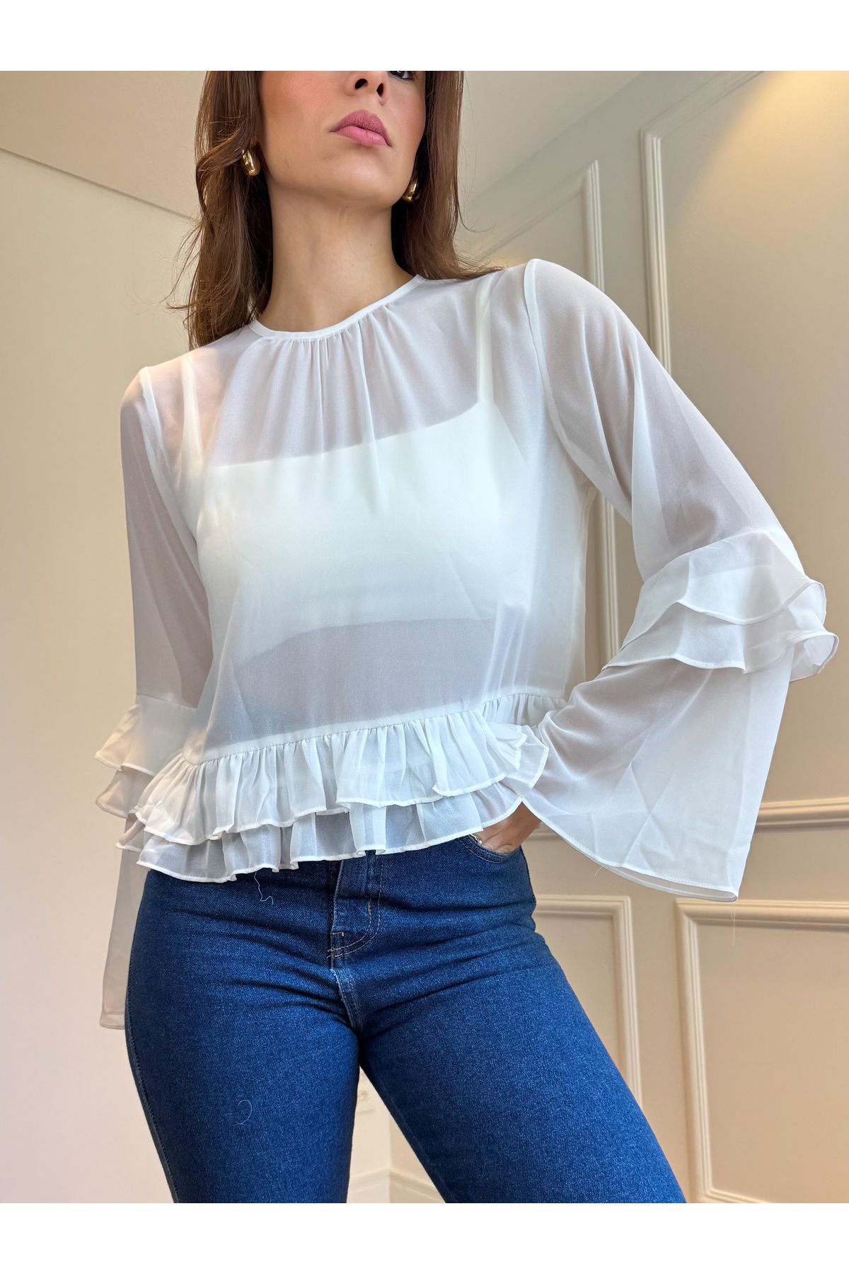 Blusa Ester manga longa com babado e transparência - Branca
