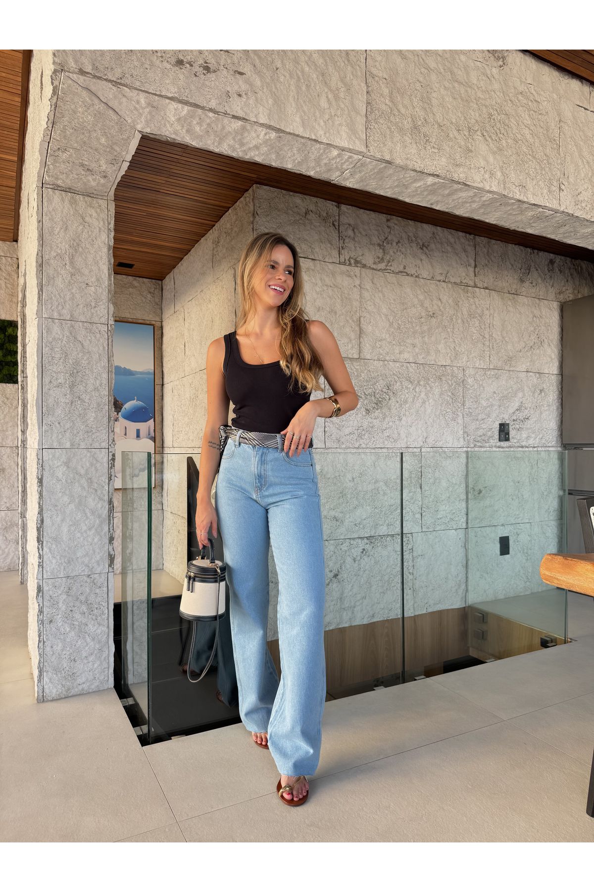 Blusa Cris regata canelada - Preto 