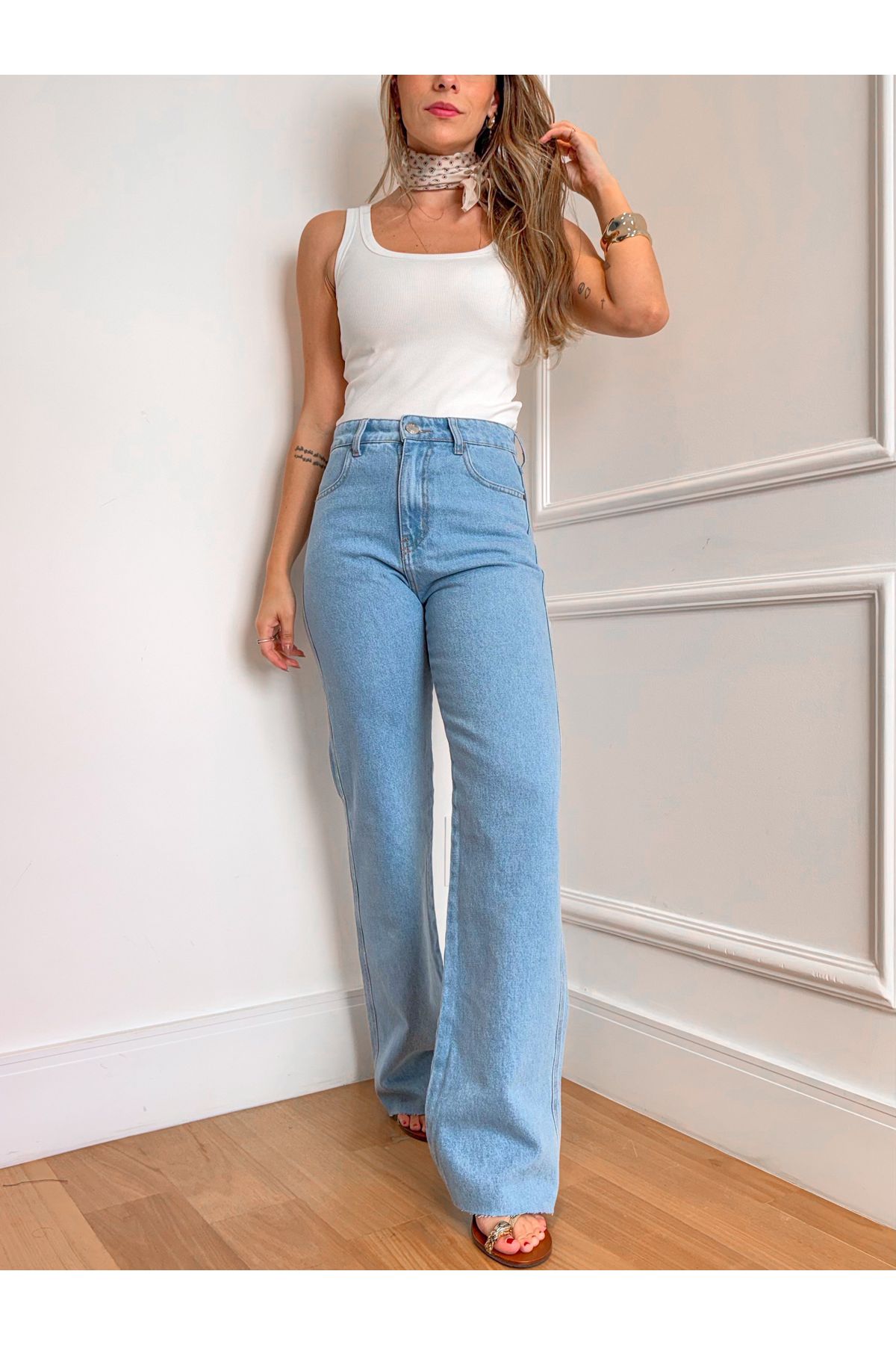 Calça Guta Wide Leg Cintura media - Jeans claro 