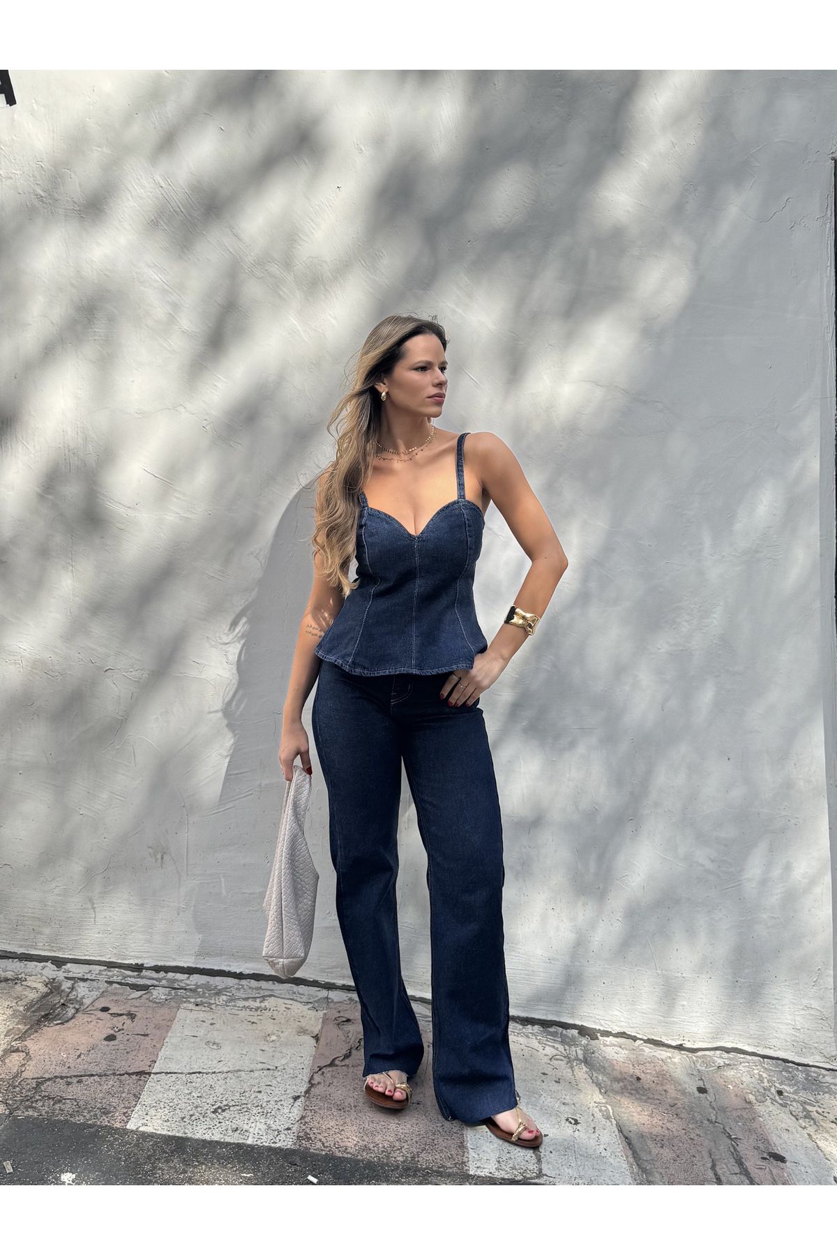 Calça Anita Wide Leg cintura média - amaciado