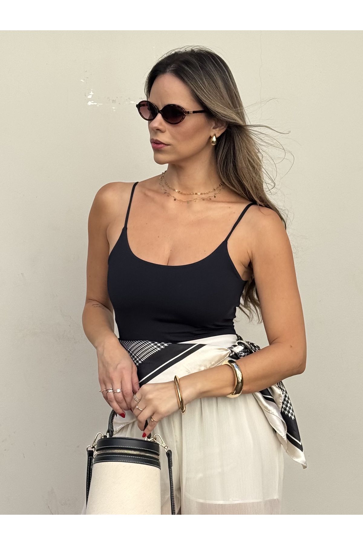 Body Lea alças finas - Preto 