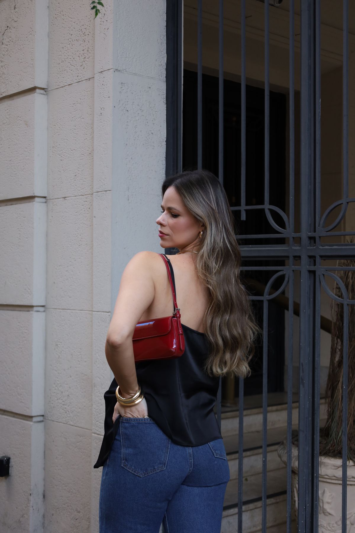 Regata Amelie acetinada e renda - Preto