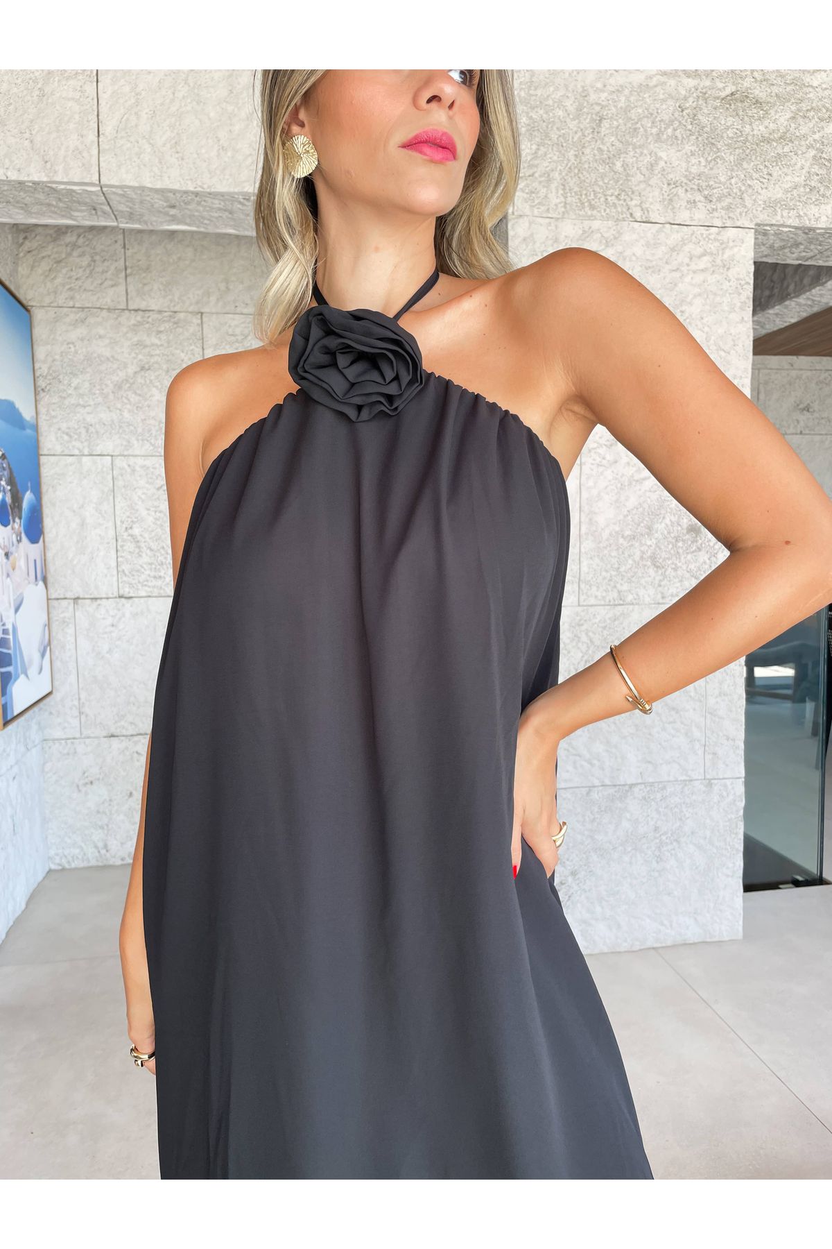 Vestido Soraia com flor - Preto