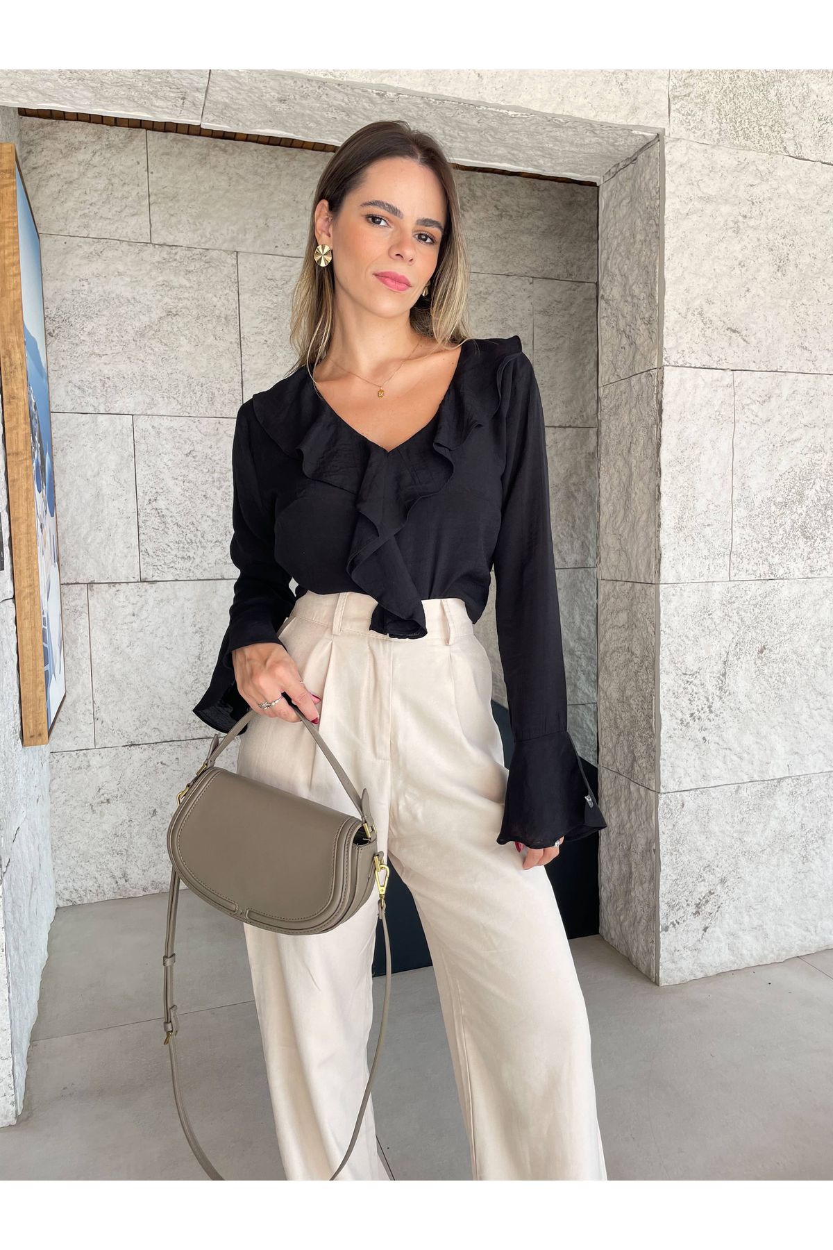 Blusa Lauren babados - Preta