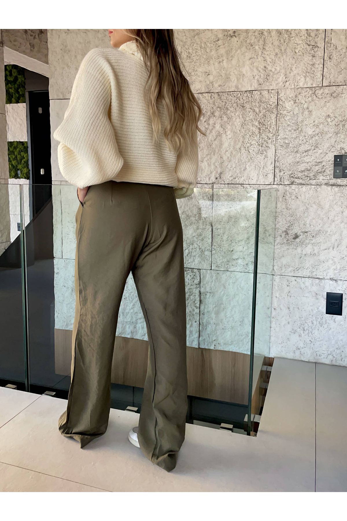 Calca Ava Alfaiataria Wide Leg - Verde Militar