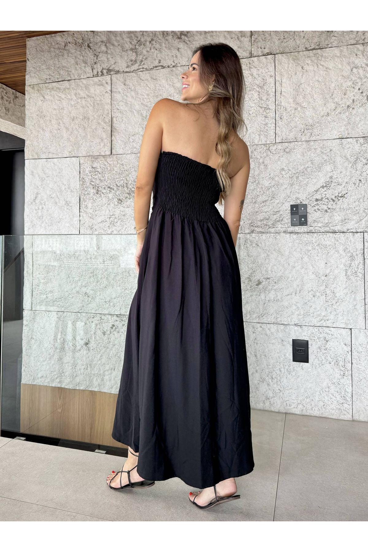 Vestido Amalia sem alças midi - Preto
