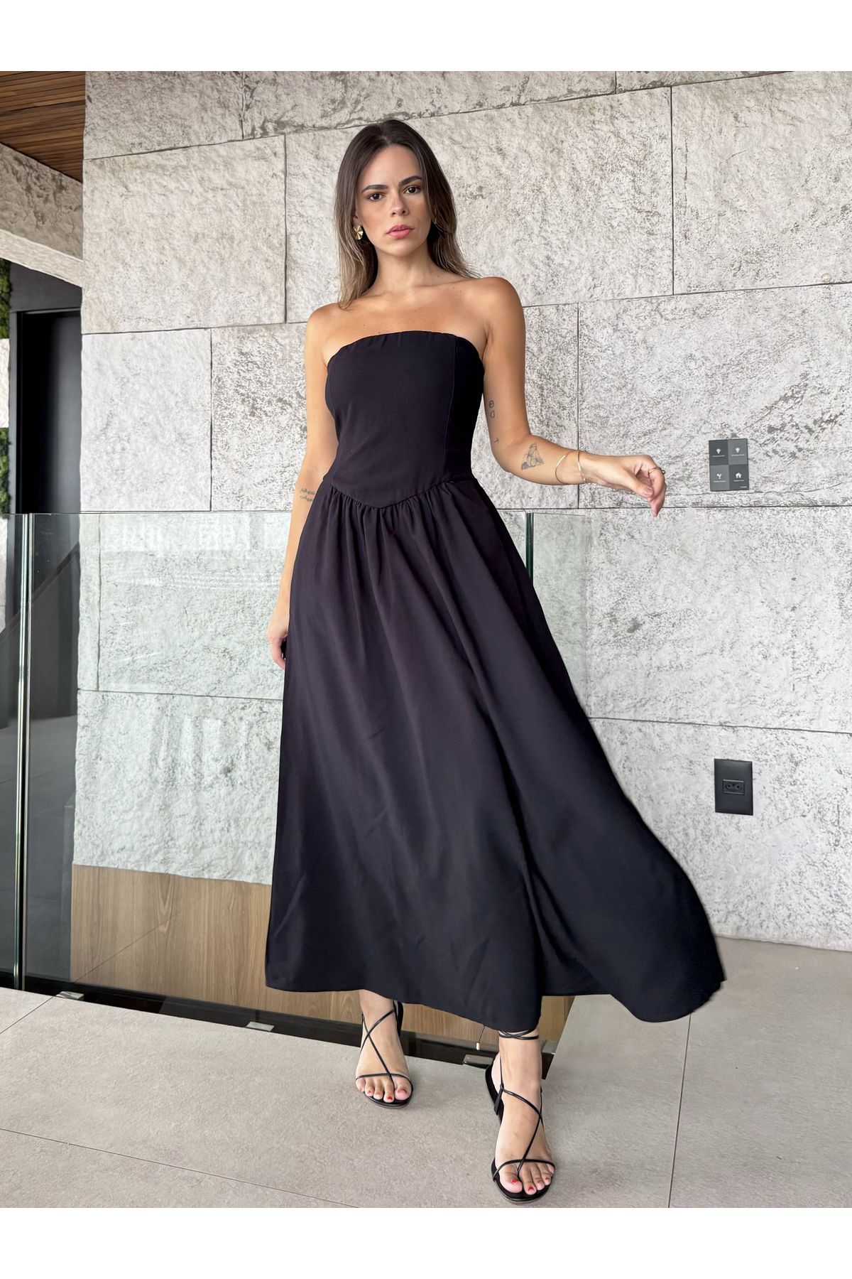 Vestido Amalia sem alças midi - Preto