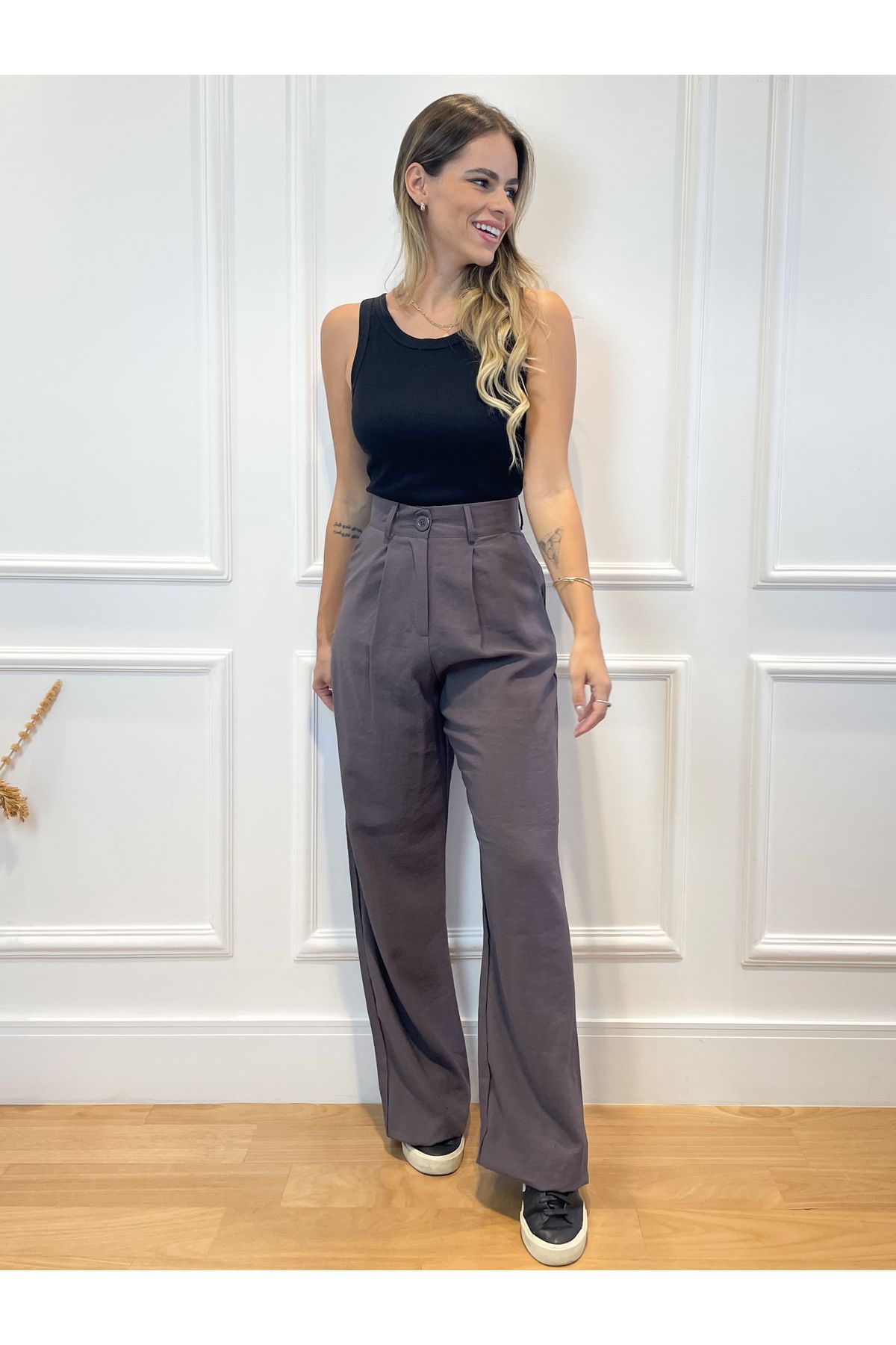 Calca Ava Alfaiataria Wide Leg cinza