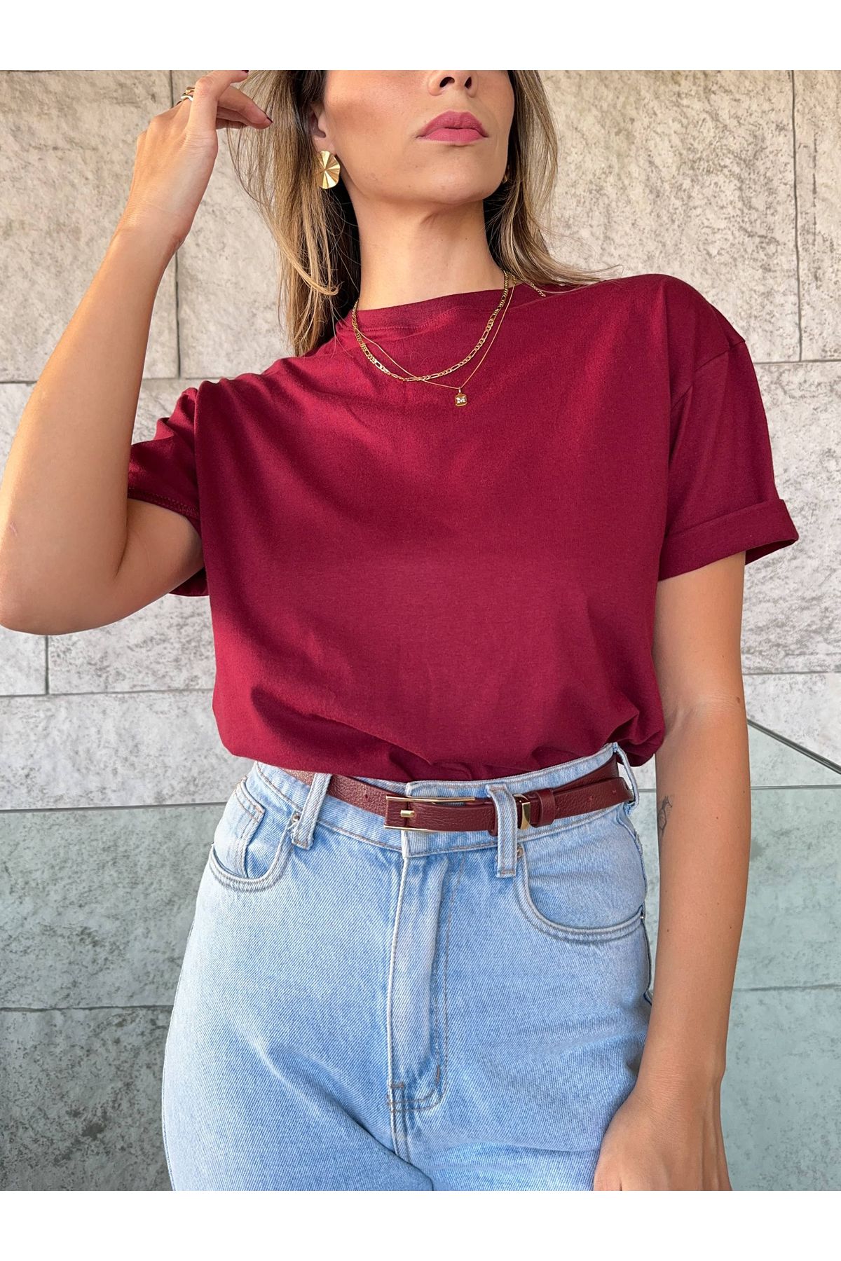 Cinto cherry Couro com fivela dourada fino 