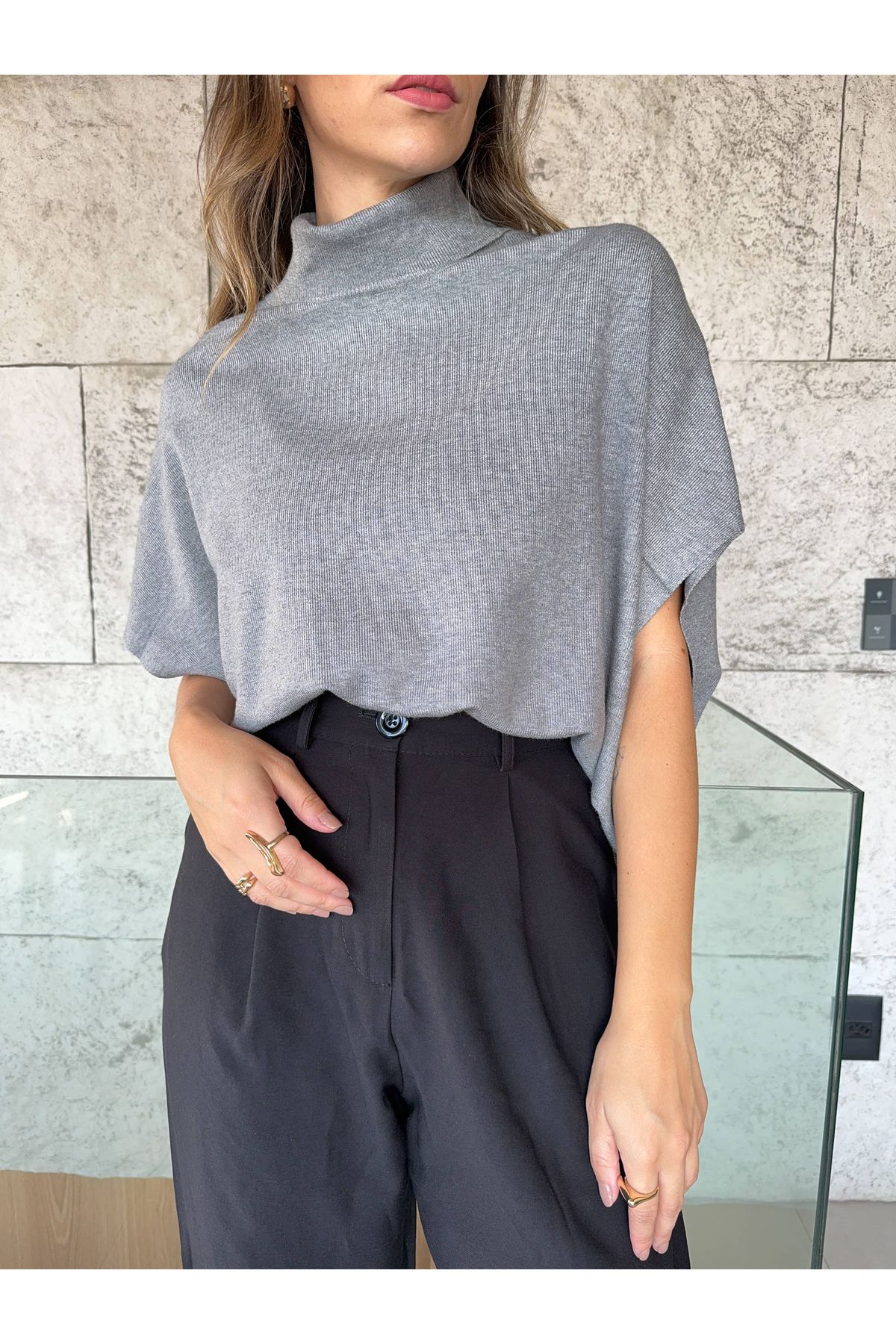 Blusa de Tricot Mariele - Cinza