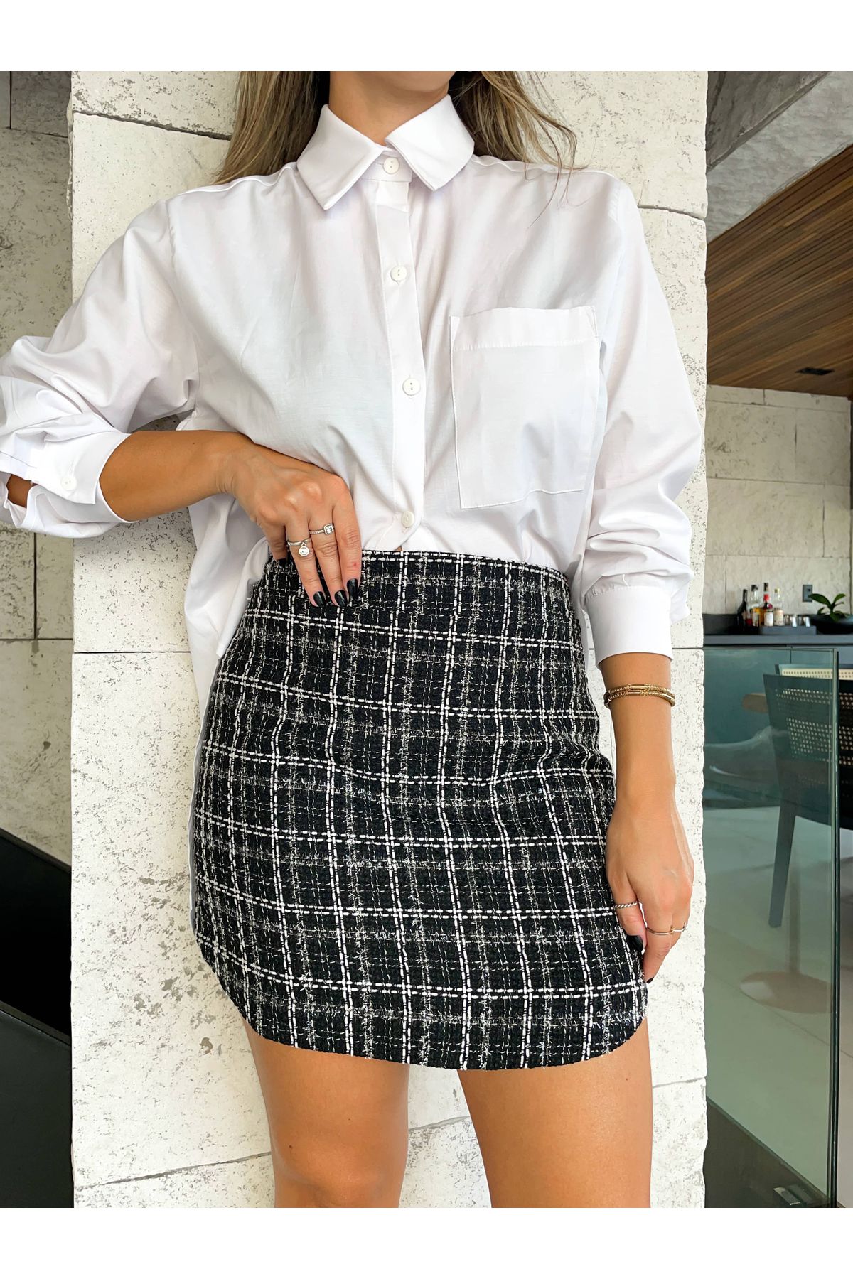 Saia Tweed Karla - Preta 