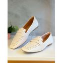 Mocassim Tachas Off White
