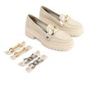 Mocassim Feminino em Couro Off White Com 3 Fivelas