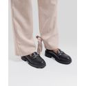 Mocassim Feminino em Couro Preto Com Fivela 4