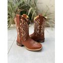 BOTA TEXANA EM COURO MUSTANG BORDADO TRIBAL BEGE CANO TRADICIONAL