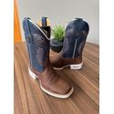 BOTA TEXANA EM COURO AZUL E MARROM BORDADO TOURO SOLADO BRANCO 