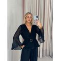 BLUSA ATENA DECOTE PRETA