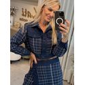 Jaqueta Jeans Cropped Com Gola E Padronagem Xadrez