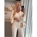Blusa De Mangas Longas Bufantes Com Bordados E Amarração Bege