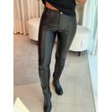 Calça Montaria Em PU Com Malha Preto