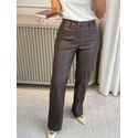 Calça Reta Em PU Marrom Chocolate 