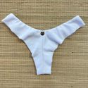 Tanga Fio em Dobra Branco Textura