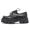 Sapato Oxford Tratorado Estilo Veggie Brenna Preto