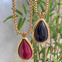 Colar gota cherry e preta