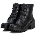 Bota Feminina Preta Tratorada de Couro Pettinari Ref.: 6738 - Estilo e Conforto para Todas as Ocasiões