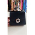 Mini Bag Preta com Detalhe Prateado