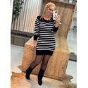 Vestido Biamar Curto Com Listras Preto