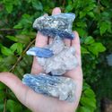 PEDRA BRUTA CIANITA AZUL G – ESPADA SÃO MIGUEL 